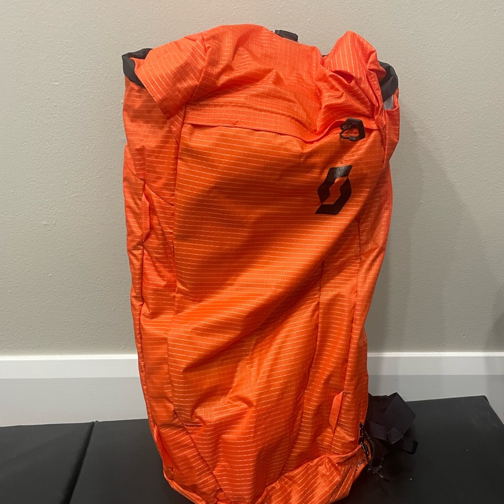 Scott Sports USA Mountain 25l Men's Vibrant Orange Backpack